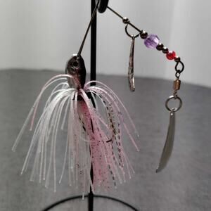 Pink White Spinner Bait Fishing Lure Glitter Skirt Weedless Bass Pike Swim Bait